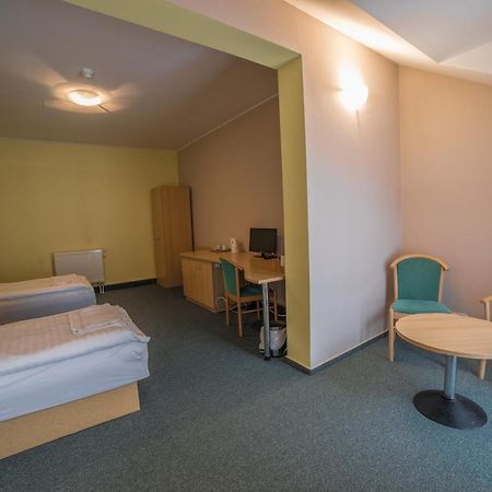 Teledom Hotel Kosice Ngoại thất bức ảnh