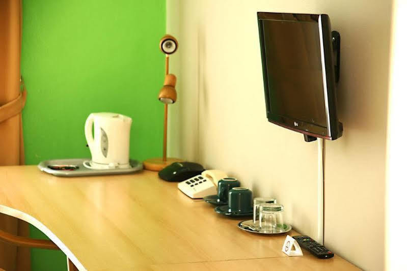 Teledom Hotel Kosice Ngoại thất bức ảnh