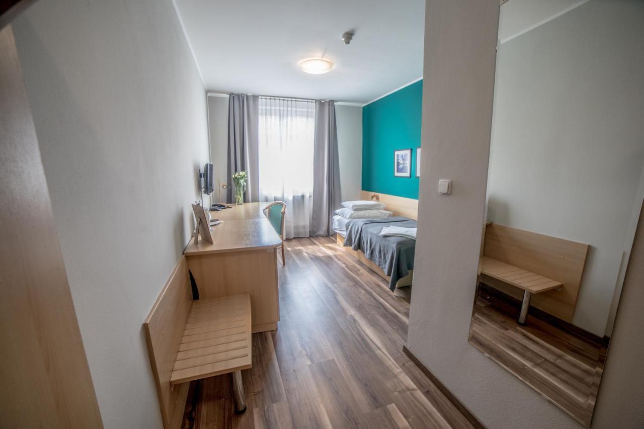 Teledom Hotel Kosice Ngoại thất bức ảnh