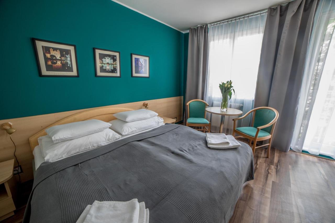 Teledom Hotel Kosice Ngoại thất bức ảnh
