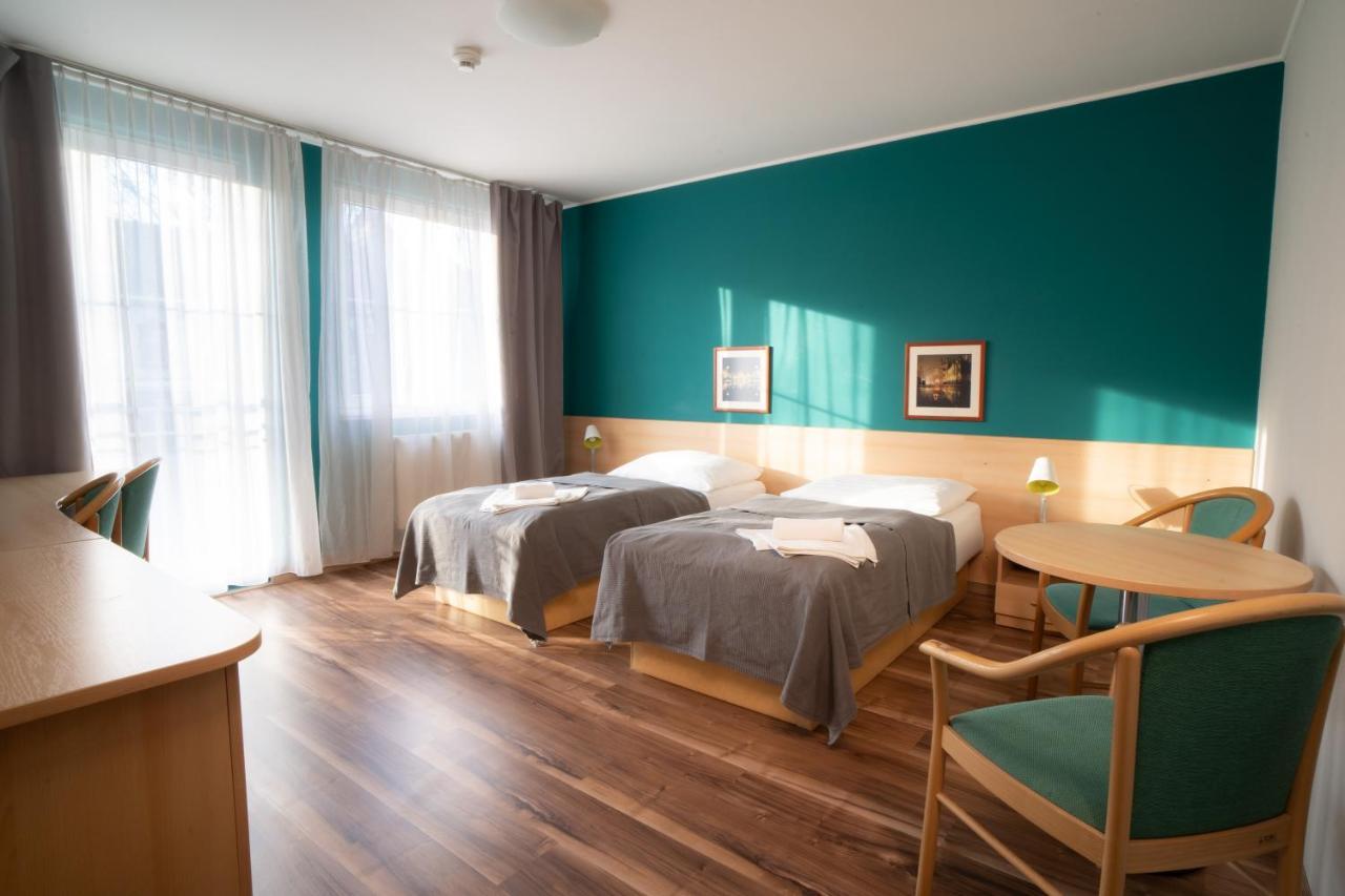 Teledom Hotel Kosice Ngoại thất bức ảnh